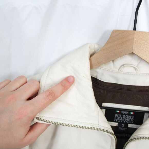 Vintage Women’s Cream Leather Jacket with Thinsulate Liner Zip Front Small - Picture 12 of 12